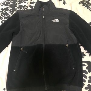 The North Face Denali Jacket (Boys Large)